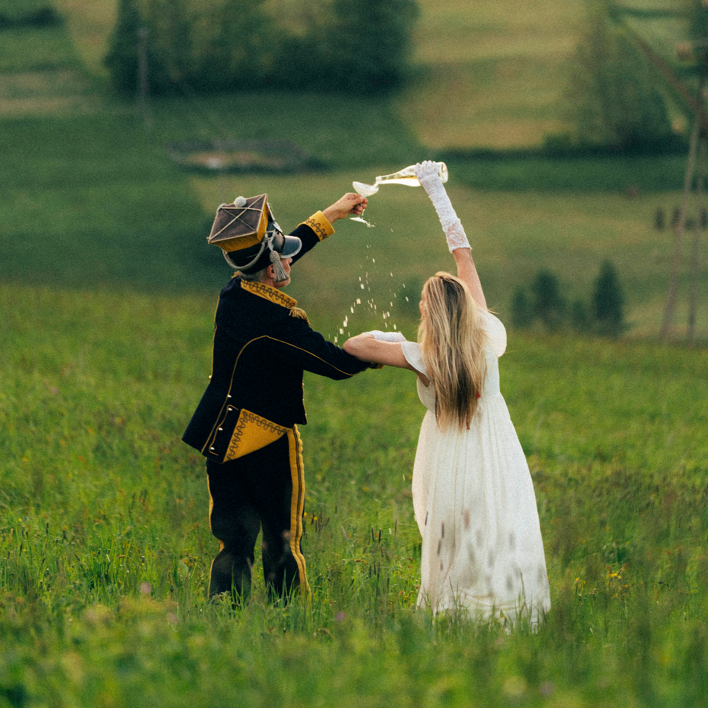 9-pack MINI F'ALKO Sparkling Chardonnay 0% (200 ml)